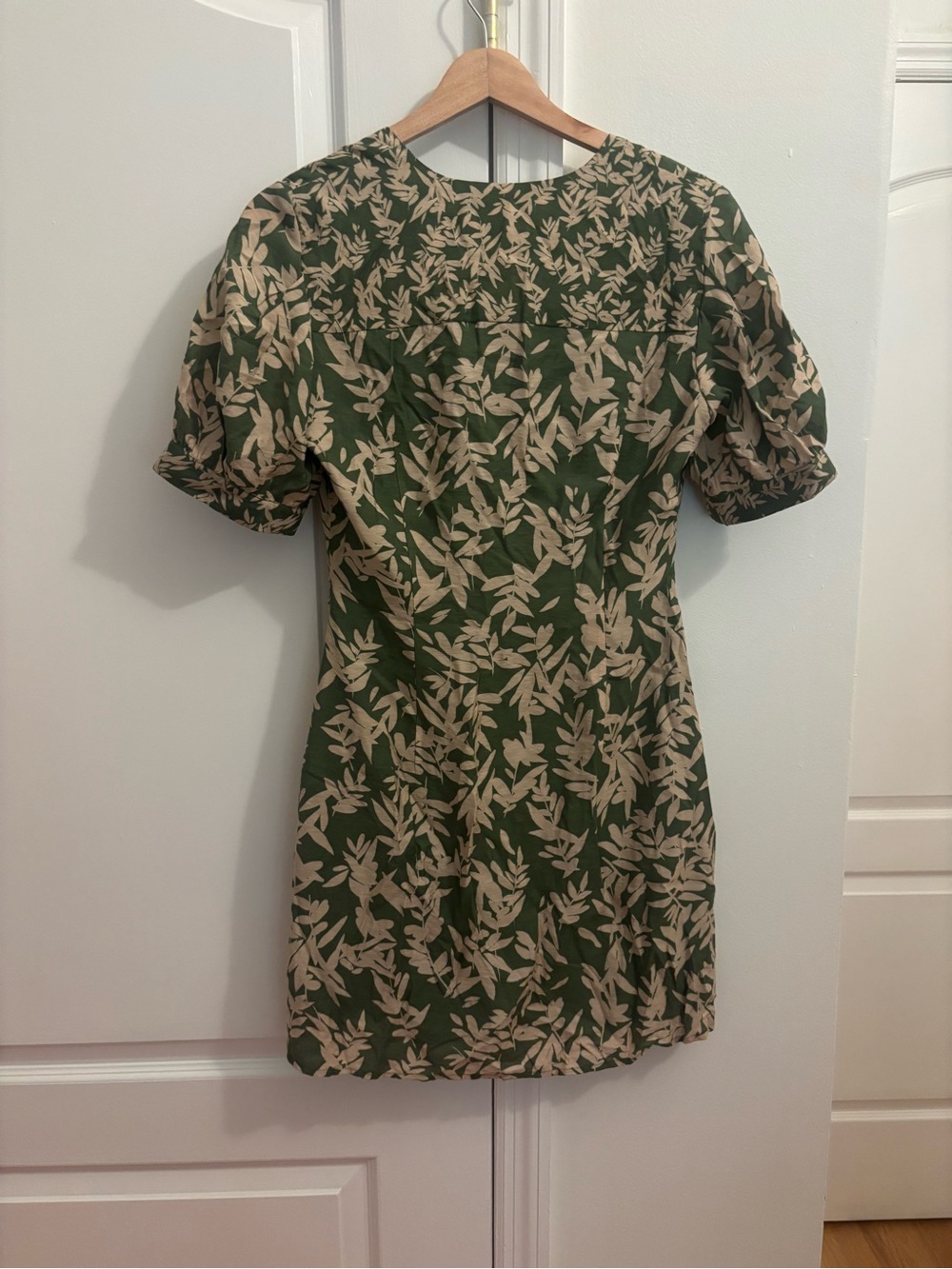 ba&sh Green and Cream Leaf-Print Short Dress - Picture 2 of 3